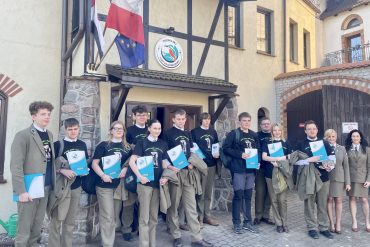 „Wariacje wiosenno-warzywne sekcji stołówkowej”