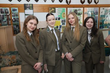 Pasja i praktyka – Technikum Leśne                      na targach edukacyjnych